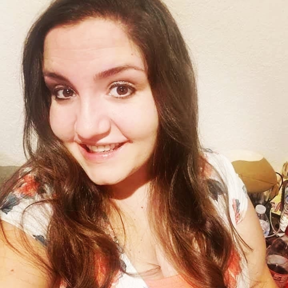 Meet your Posher, Tayler